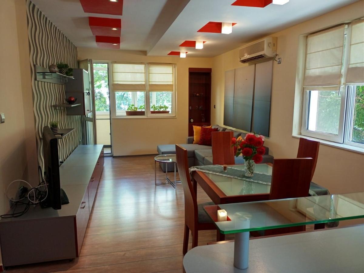 Sunrise Arena Apartment By Hsm Μπουργκάς Εξωτερικό φωτογραφία